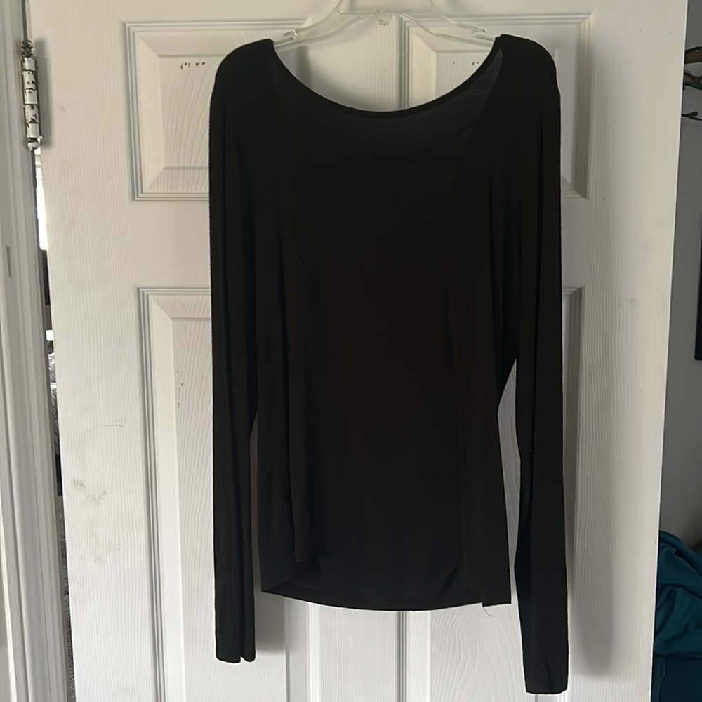 Cross back black long sleeve top